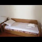 Apartmán πάροδος νικολάου σταθούση *