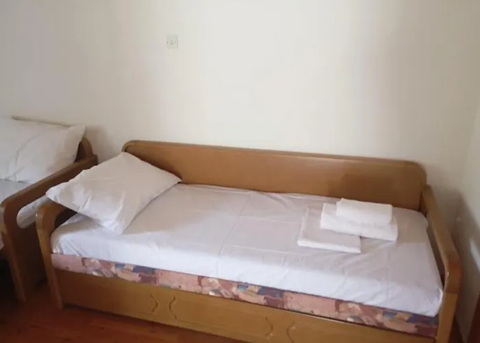 Appartement πάροδος νικολάου σταθούση *